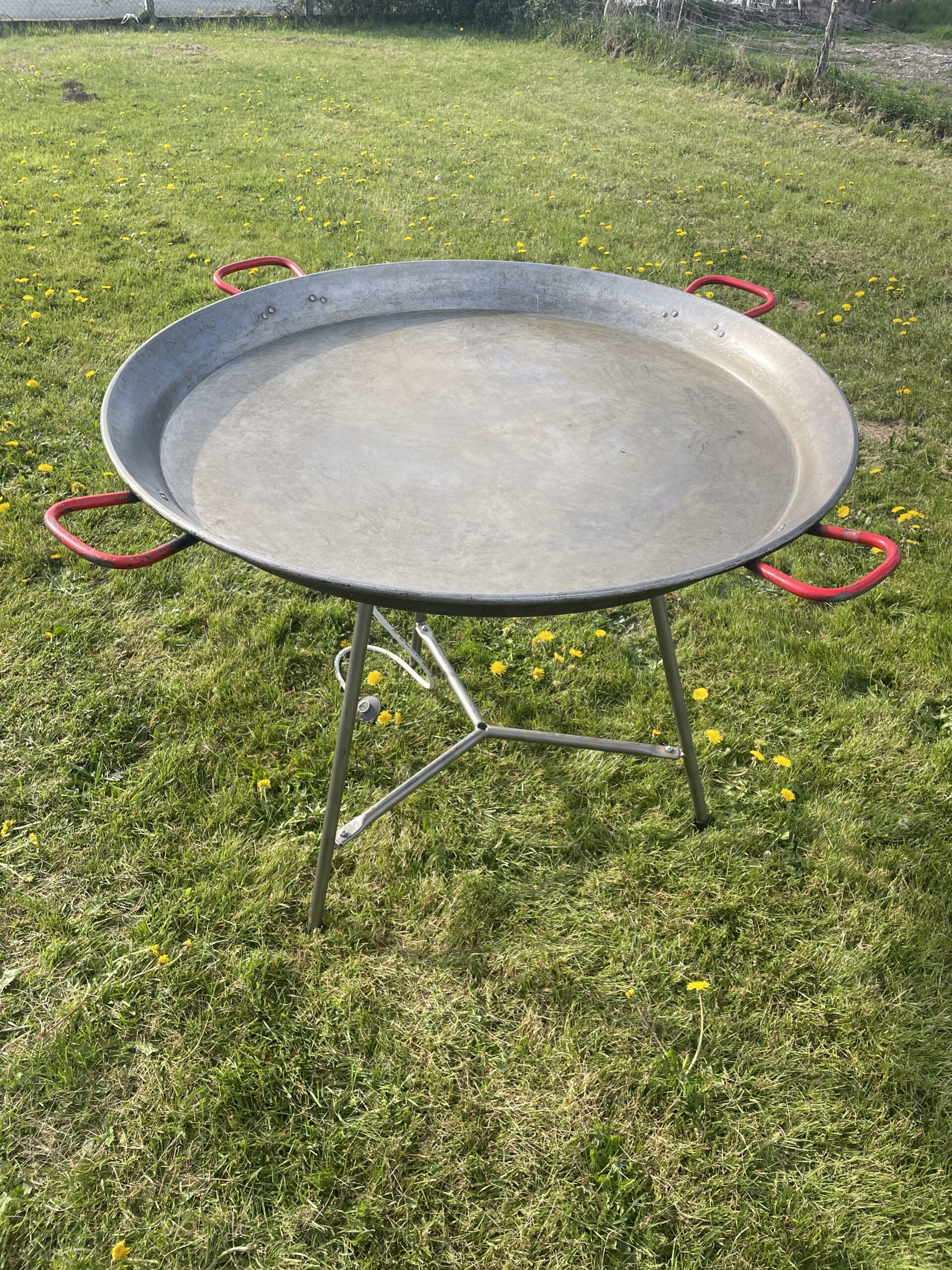 Poêle à paella GM Poêle et réchaud à paella 50,70 ou 120 pers.