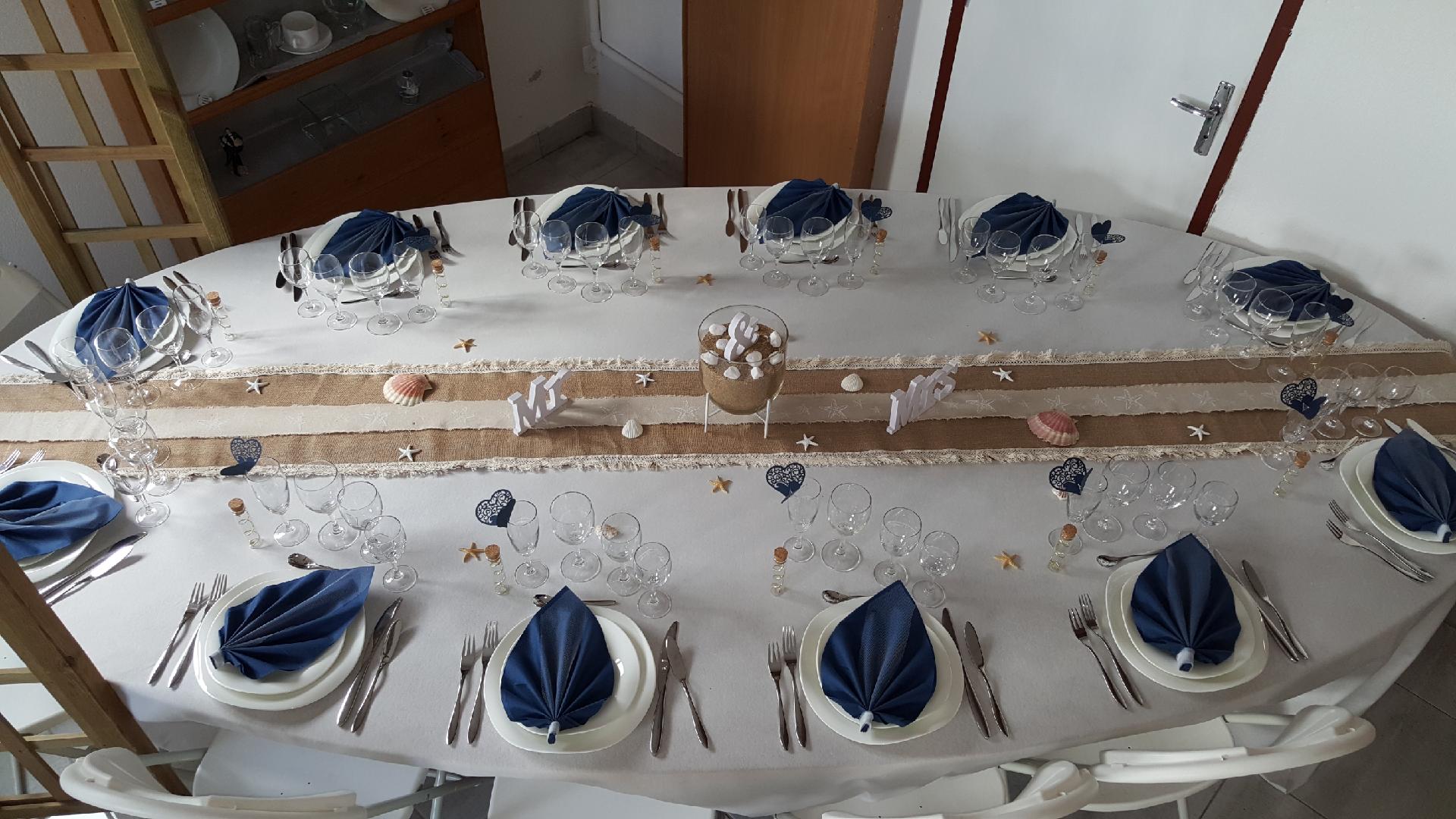 table O theme mer dessus Table ovale 1,50x3,10 / 14 personnes